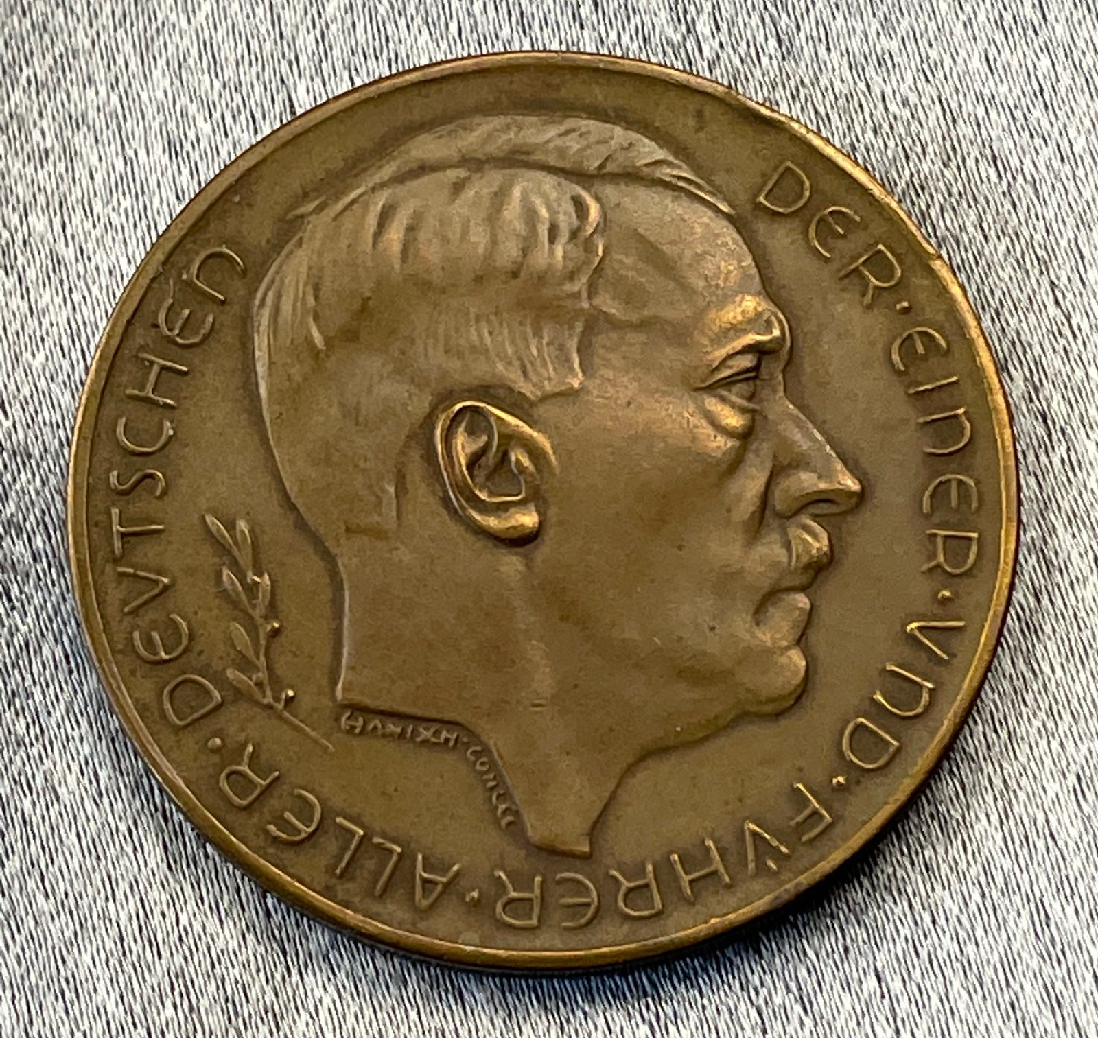 Adolf Hitler Medallion #15823 