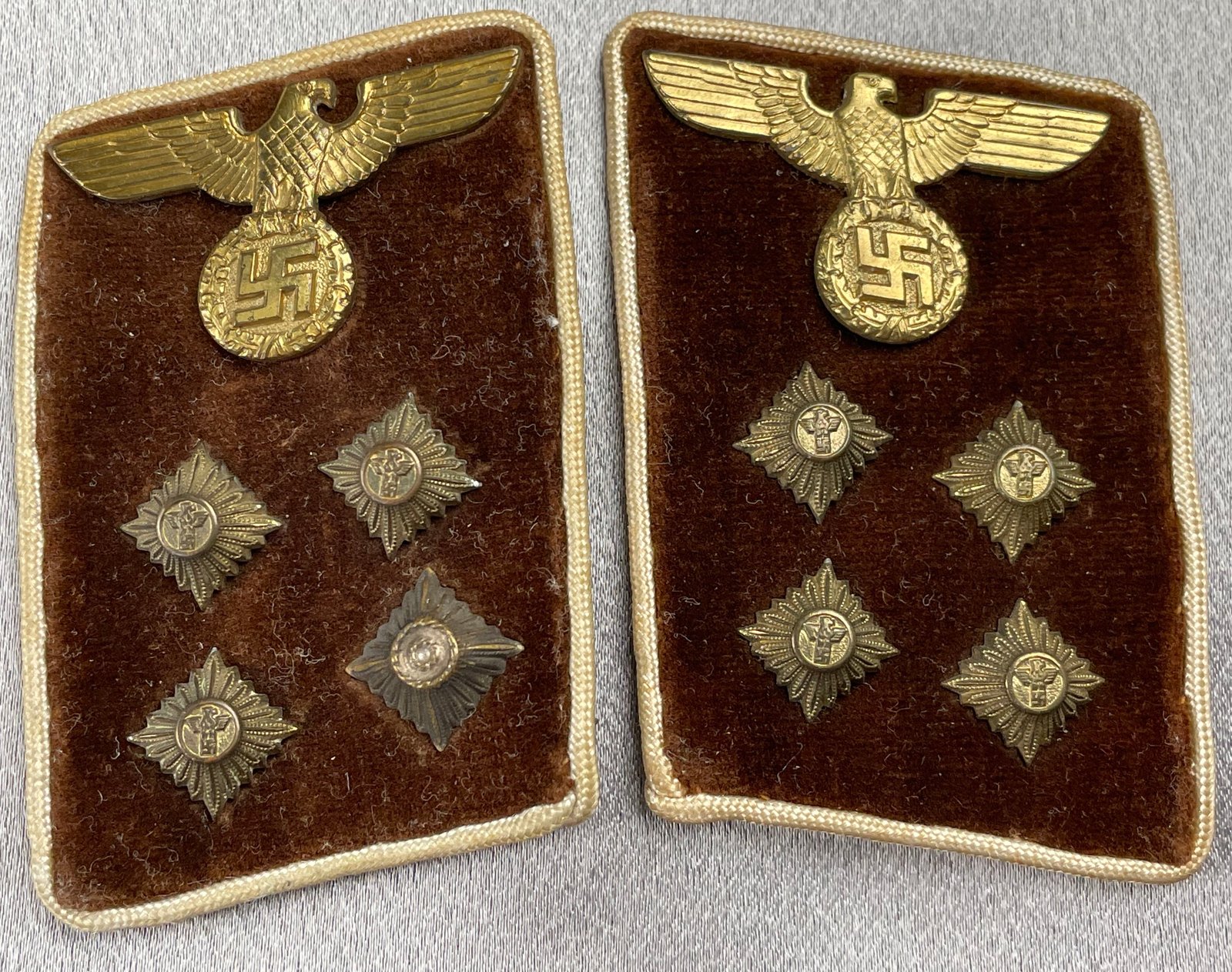 Kreisleitung Gemeinschaftsleiter Collar Tabs #15951 