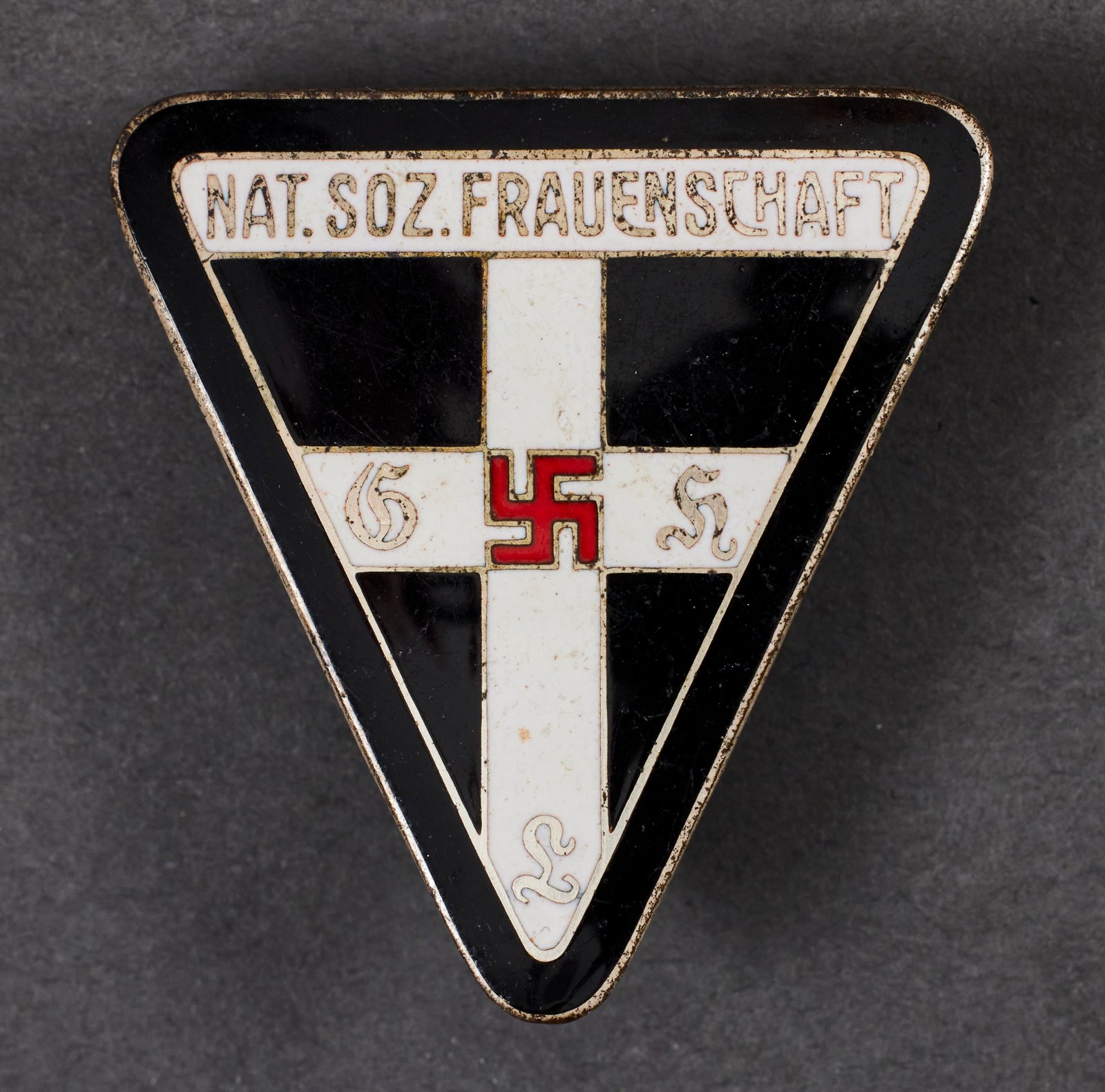 Nat. Soz. Frauenschaft Abzeichen #20791 
