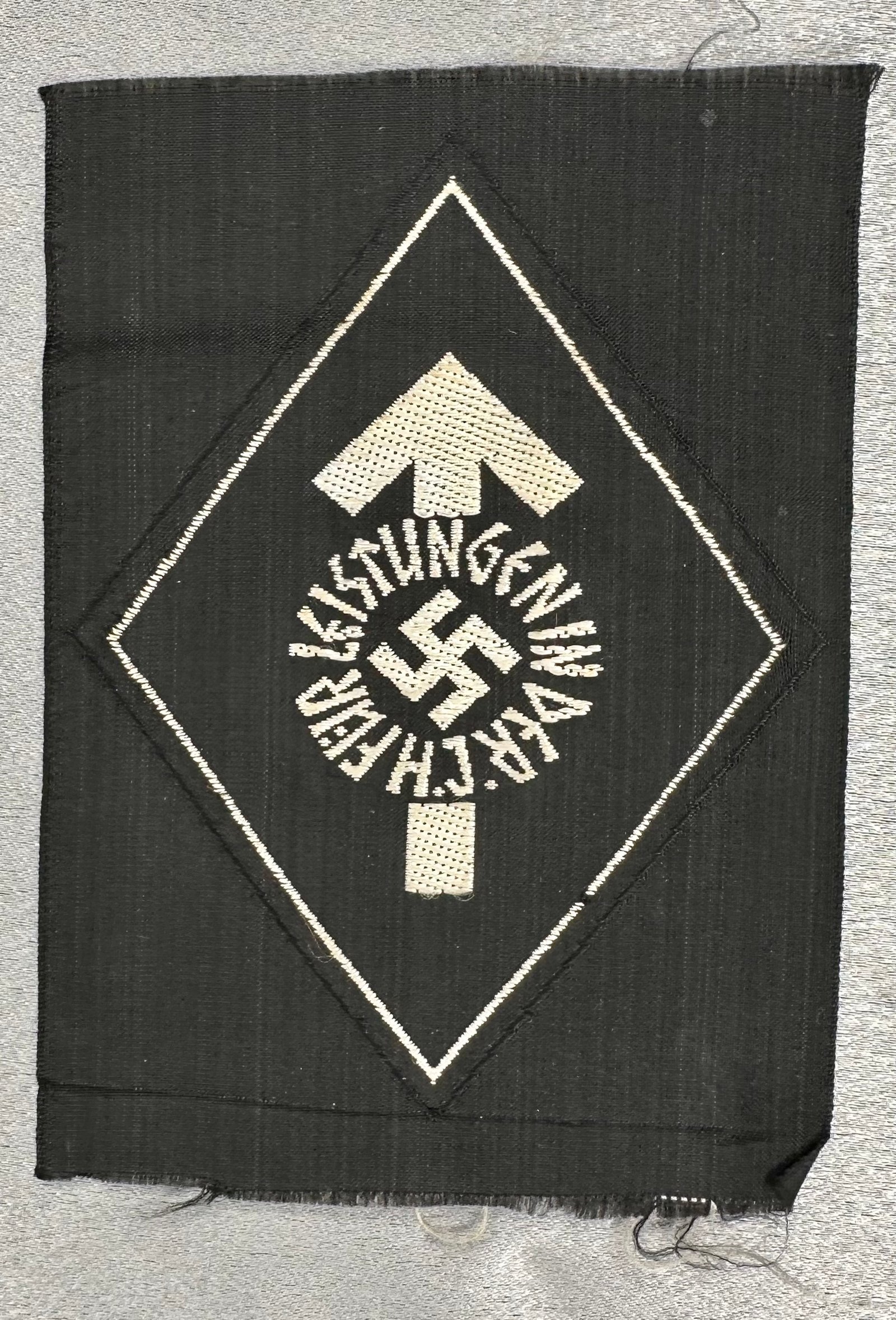 HJ Cloth Proficiency Insignia #17200 