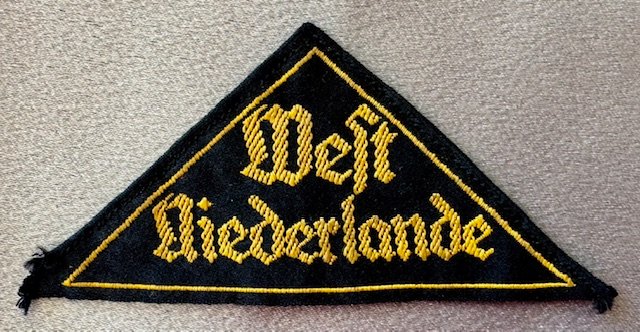 HJ West Niederlande Triangle #17944 