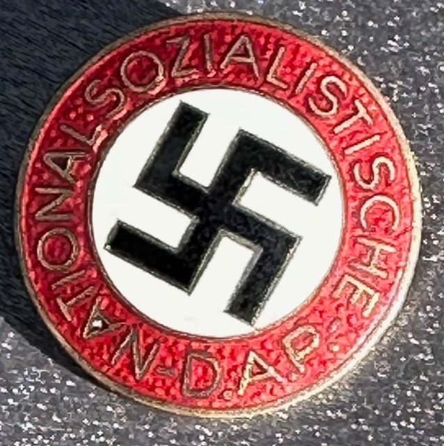 NSDAP Membership Badge #16385 