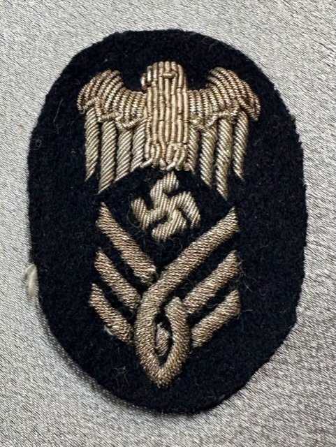 Kriegsmarine Administrative Official Career Sleeve Insignia #16433 