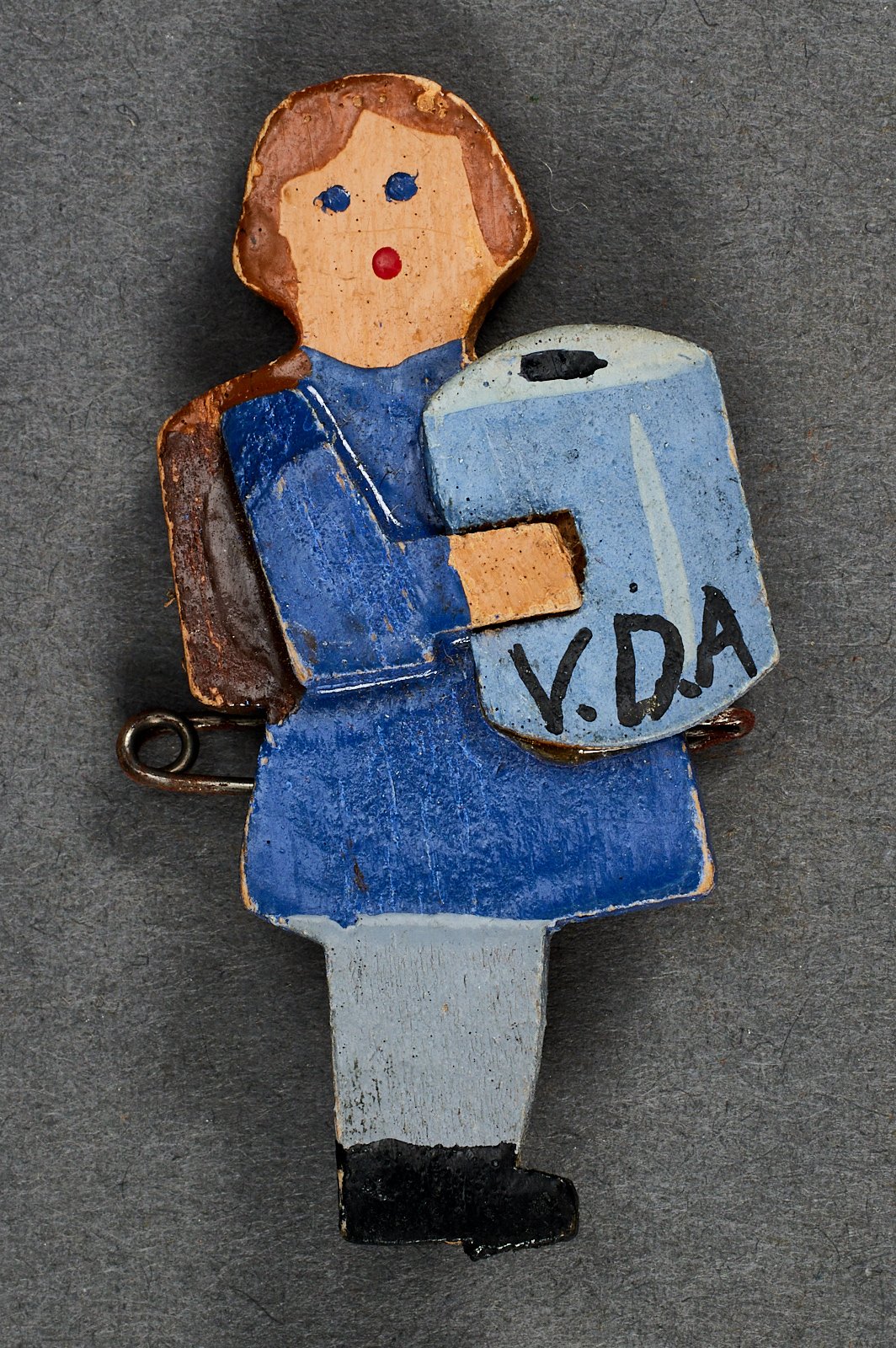 VDA Donation Badge #22198 