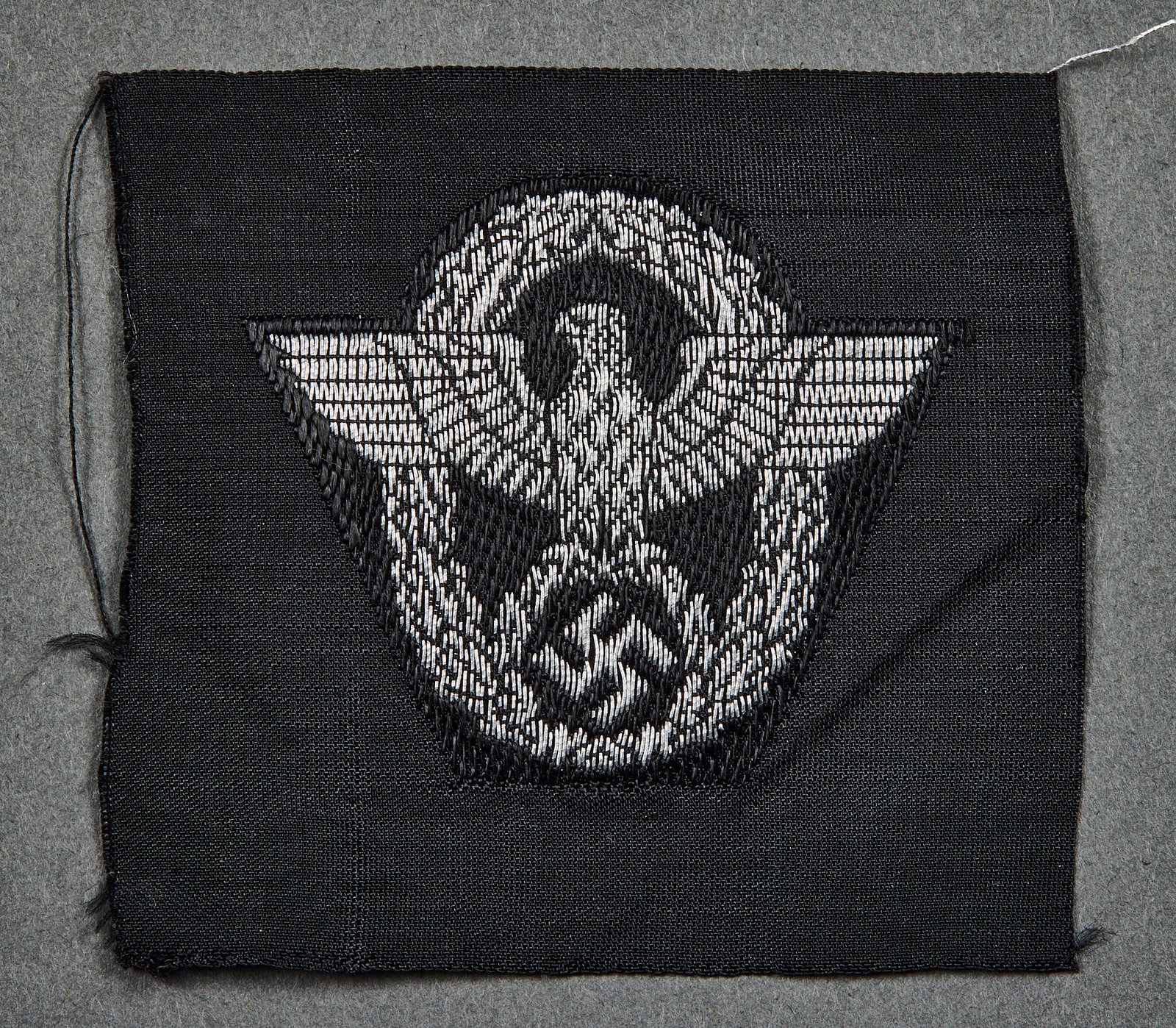 Police Cap Insignia #22277 