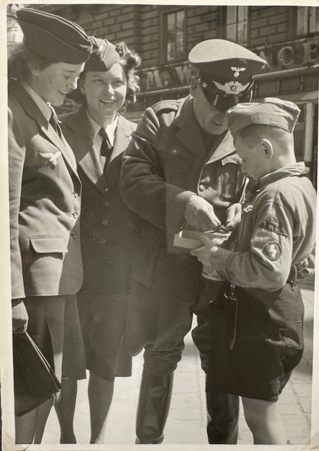 Deutsche Jugend Photo #18141 