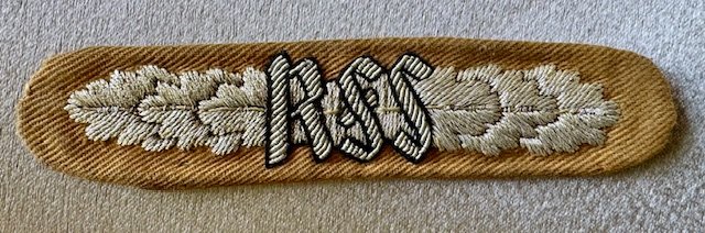 Brustabzeichen für HJ-Führer als Absolventen der Reichsführerschule RFS #18636 