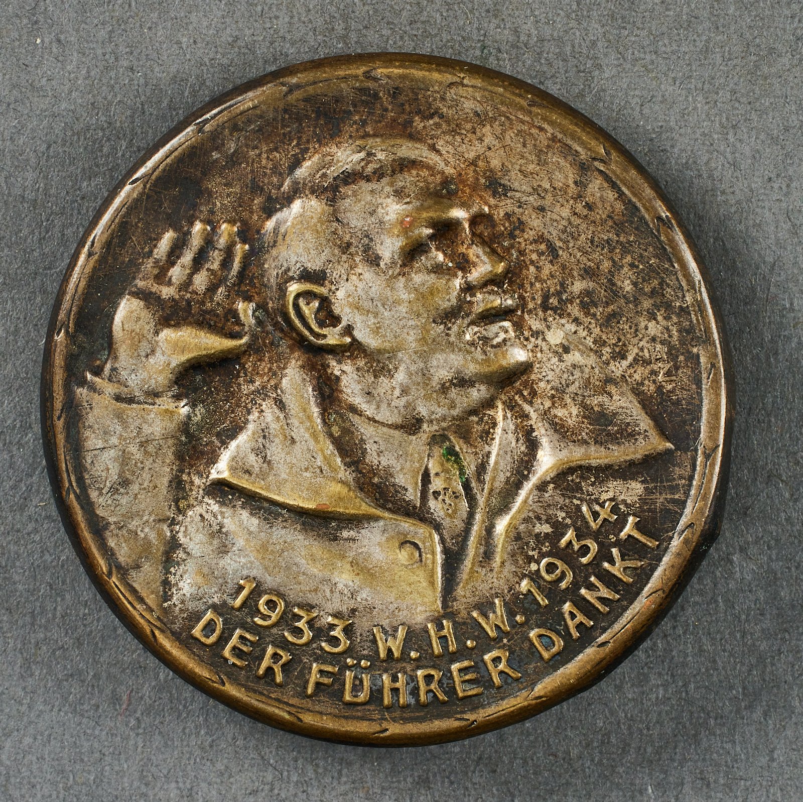 Der Führer Dankt Tinnie #20908 