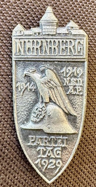 Nürnberg Party Day 1929 Badge #17821 