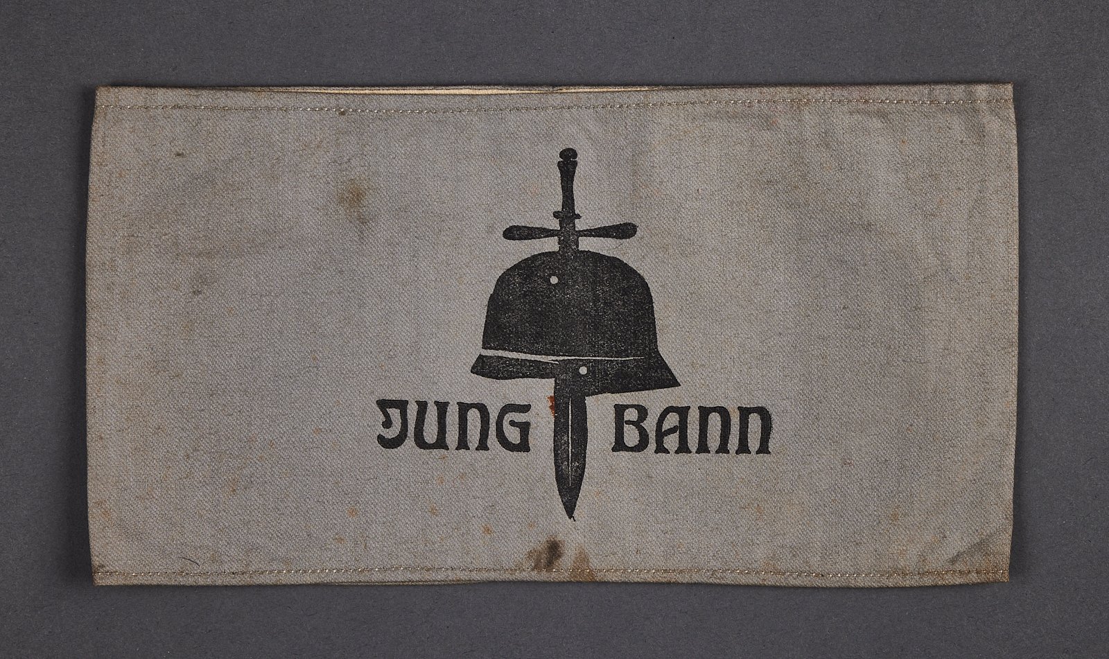 Stahlhelm Jung Bann Armband #20352 