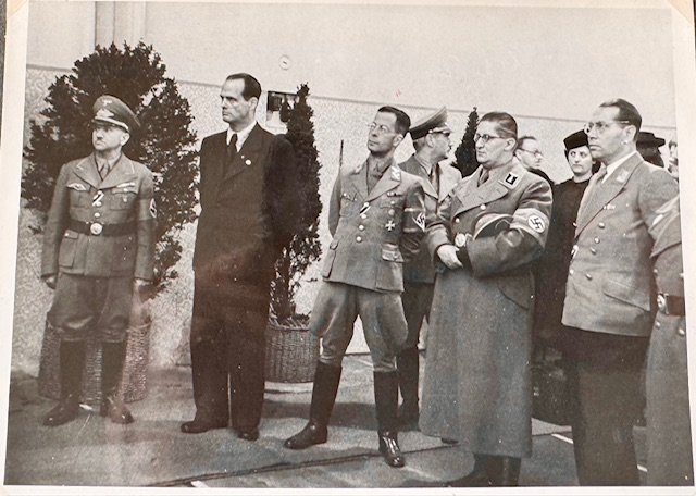 Political Leaders #18862 