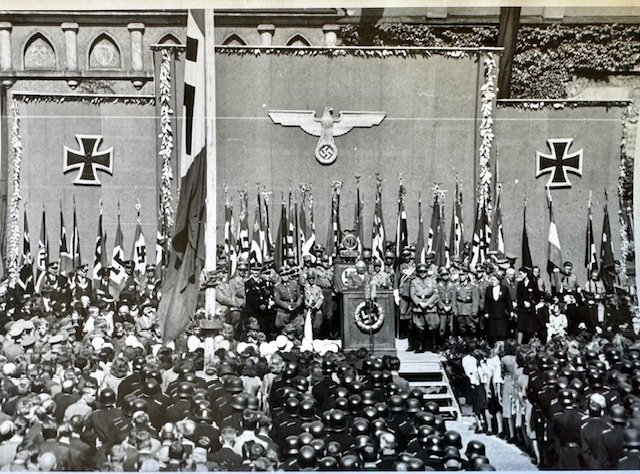 Robert Ley Speaking #19409 