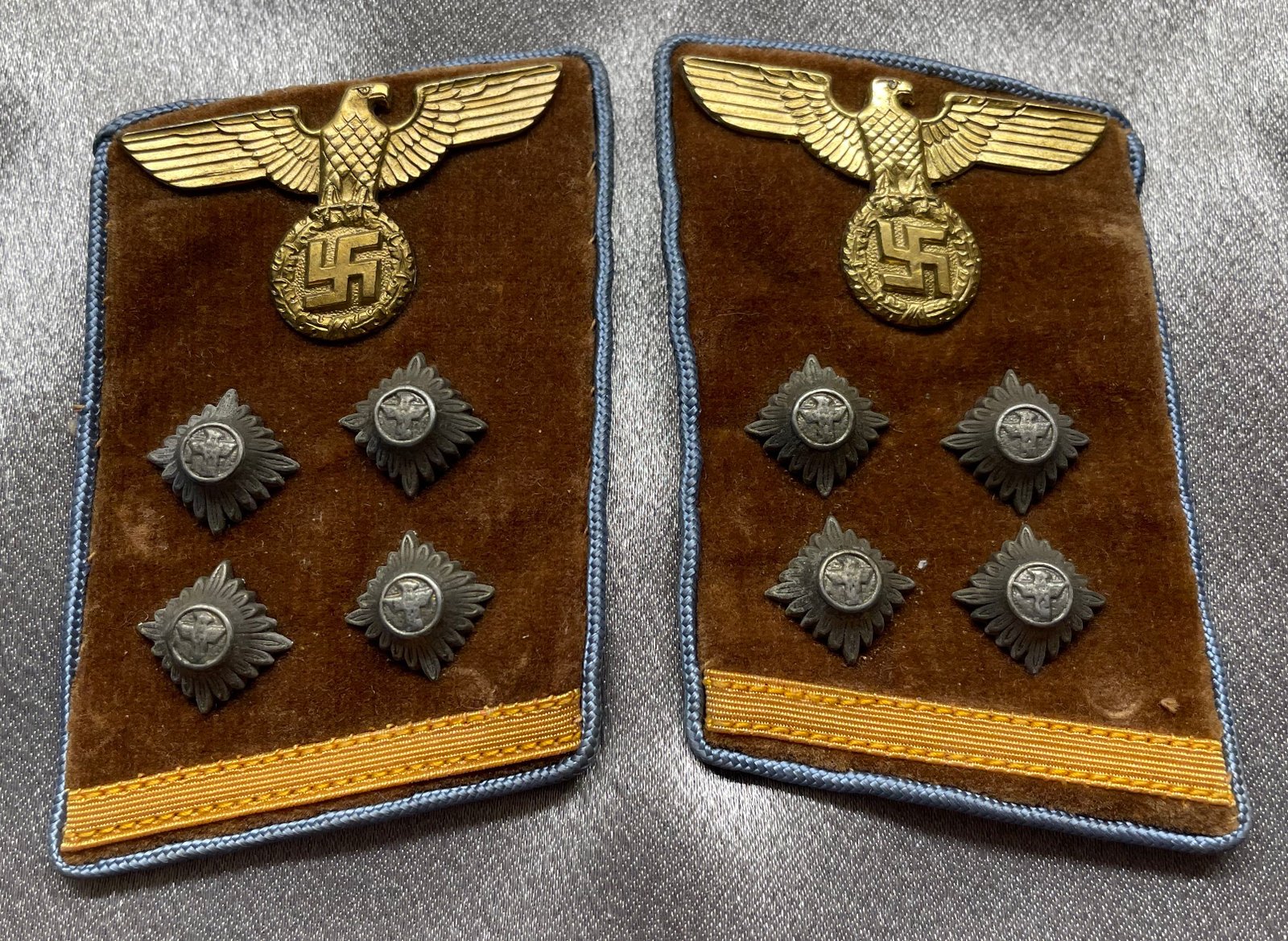 Ortsgruppe Obergemeinschaftsleiter Tabs #15945 