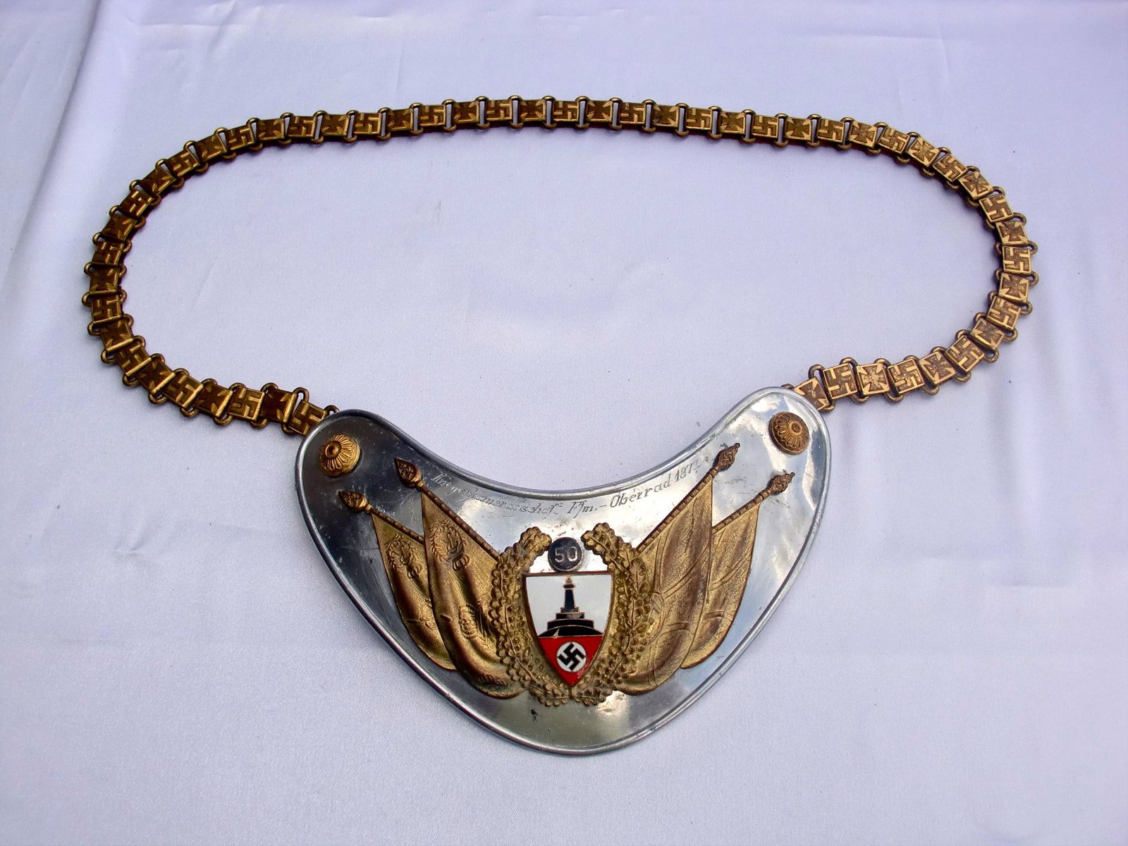 Reichskriegerbund Standard Bearer Gorget #15267 