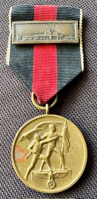 Sudetenland Medal with Prague Castle Bar #18731 