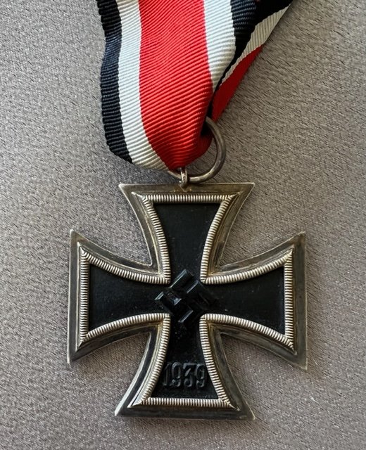 Iron Cross 2nd Class 1939 #16021 