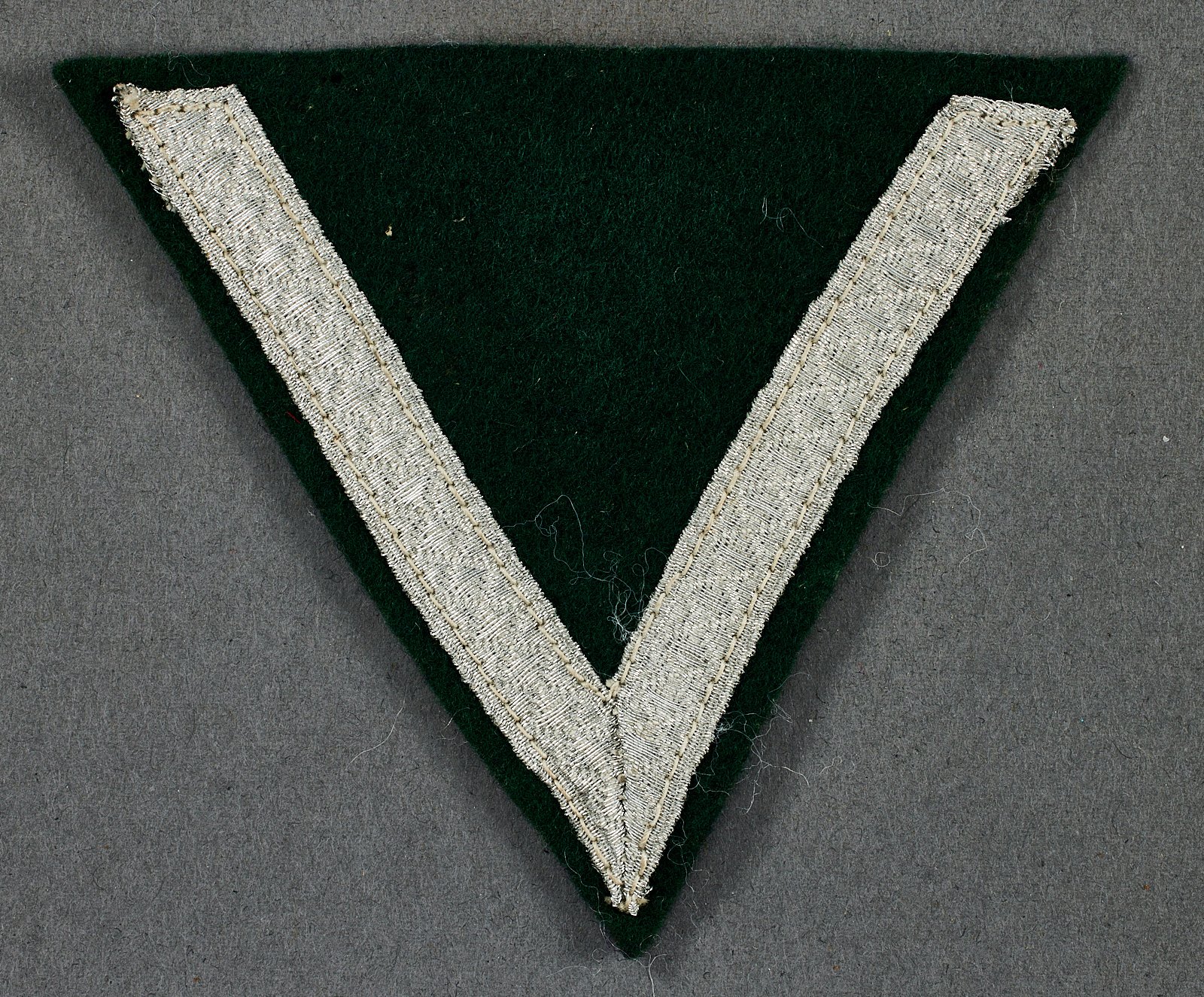 Wehrmacht Gefreiter Sleeve Insignia #22123 