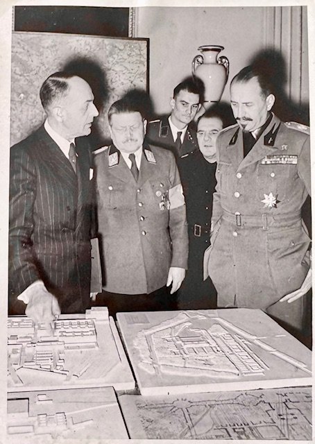 Reichsminister Wilhelm Ohnesorge with Giovanni Host-Venturi #18781 