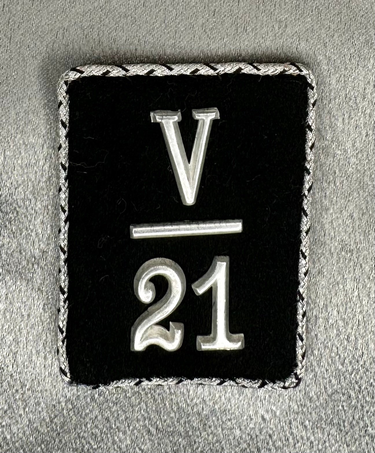 TENO V/21 Collar Tab #17032 