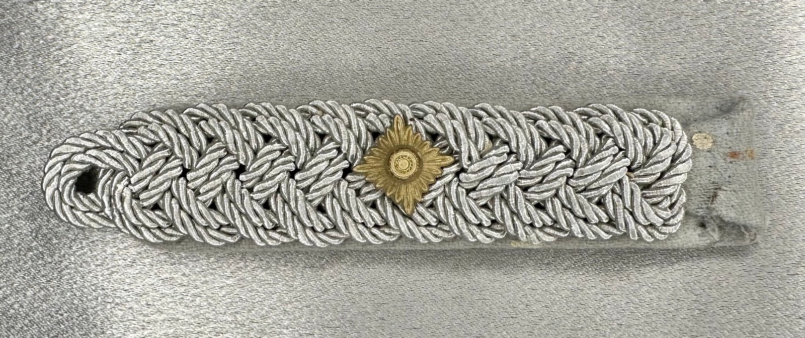 Deutsches Rotes Kreuz Oberfeldführer Shoulder Board #16976 