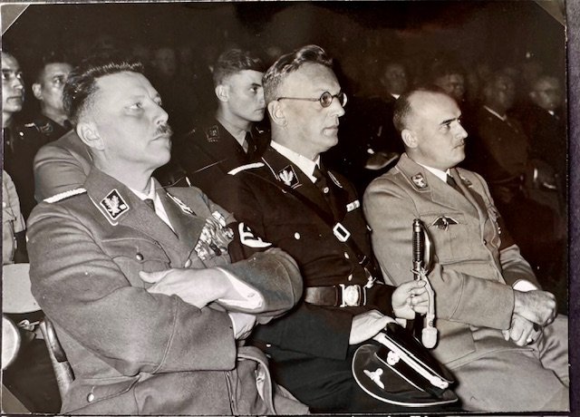 Minister Franz Hueber #18811 