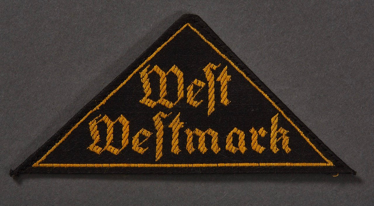 HJ West Westmark District Sleeve Triangle #16043 