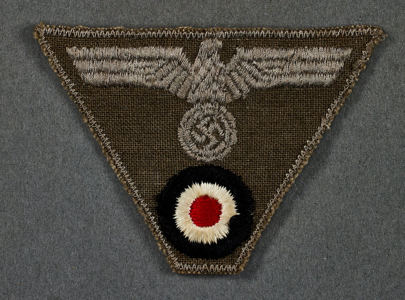 Wehrmacht M43 Cap Insignia #22138 