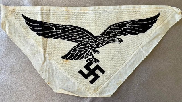 Luftwaffe Sports Shirt Insignia #18439 