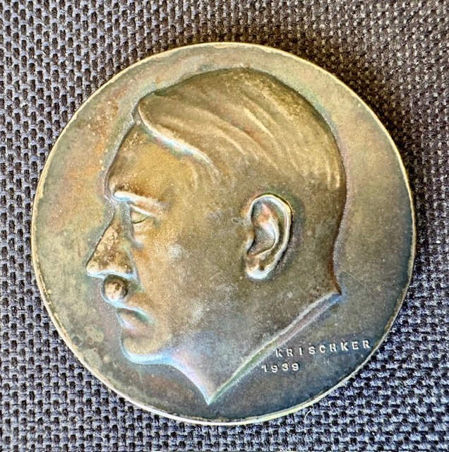 Adolf Hitler Medallion #18163 