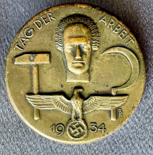 Tag der Arbeit 1934 Tinnie #19238 