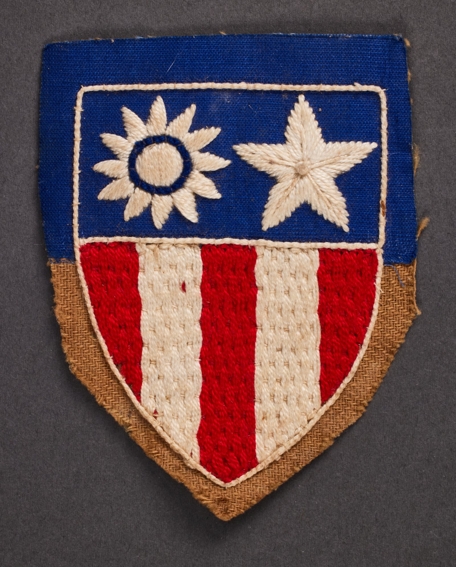 WWII USA Shoulder Sleeve Insignia #21989 