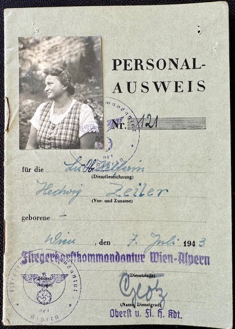 Personal Ausweis #17790 