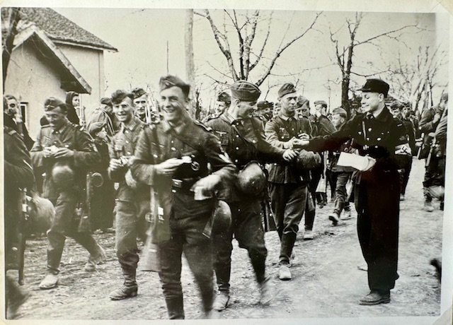 Hitler Youth assisting in Bulgaria #18293 