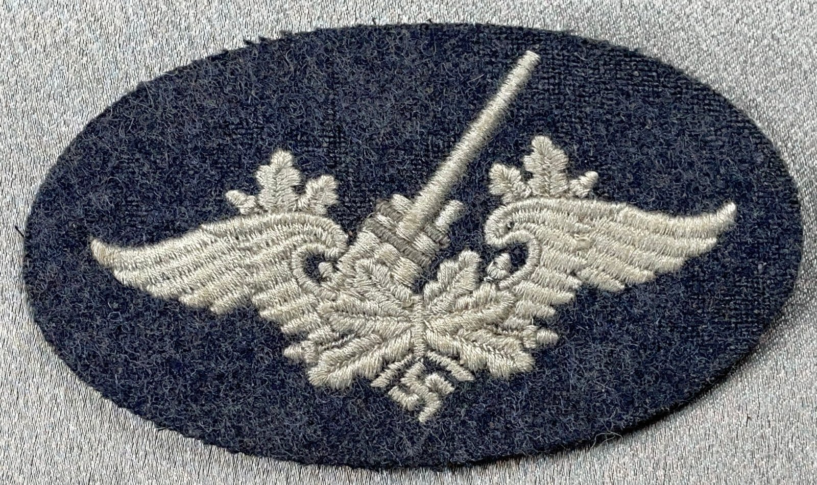 Luftwaffe Anti-Aircraft Artillery Personnel Insignia #15897 