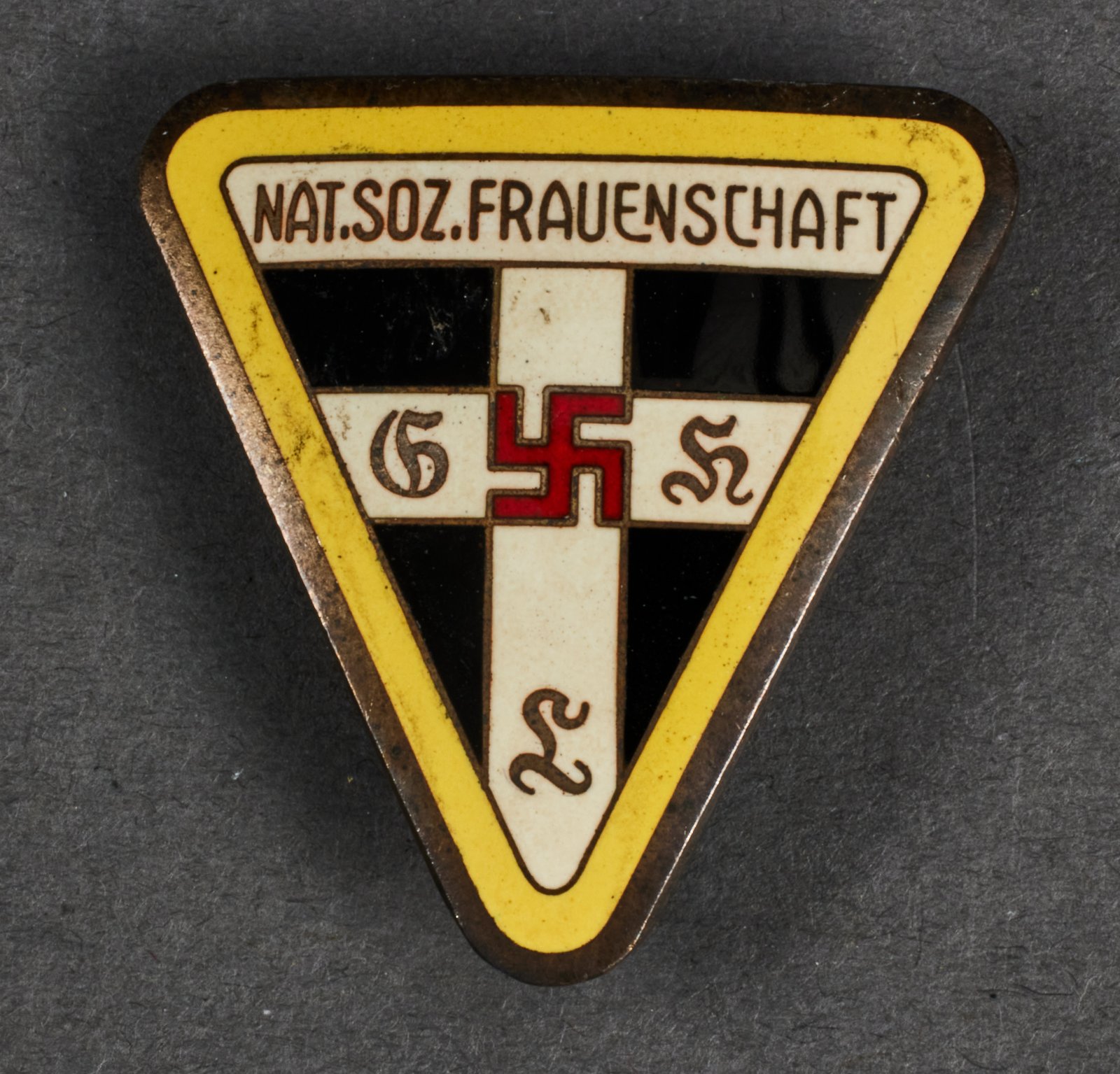 Reichsfrauenführerin Badge #20581 