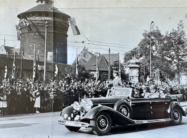 Hitler in Nürnberg #19393 