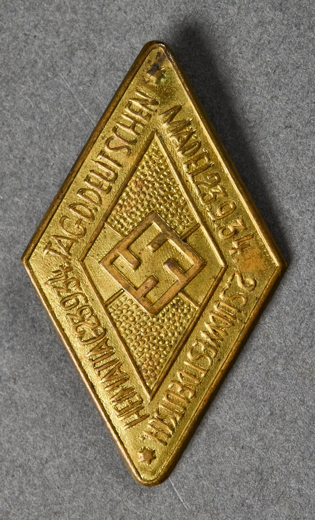 Hitler Jugend Tinnie #21852 