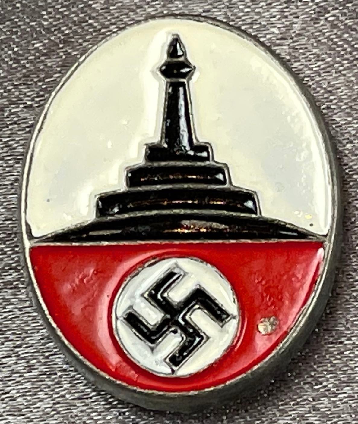Reichskriegerbund Visor Hat Insignia #15301 