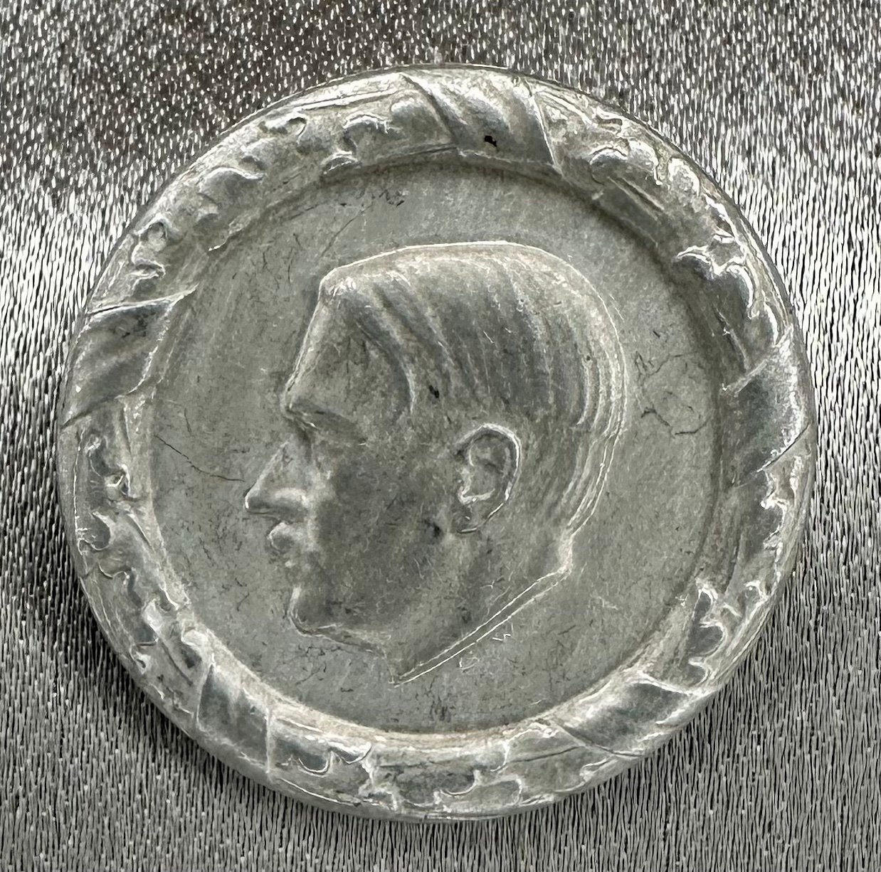 Adolf Hitler Tinnie #17335 