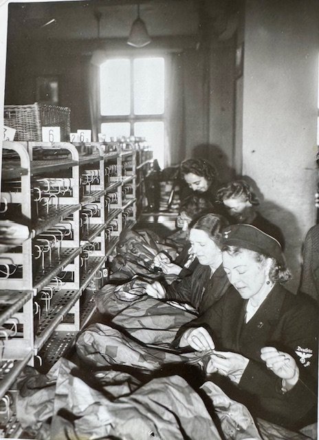 Berlin Postal Workers Photo #19181 