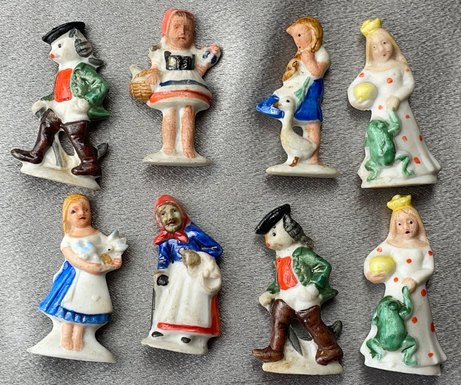WHW Porcelain Figures #15695 