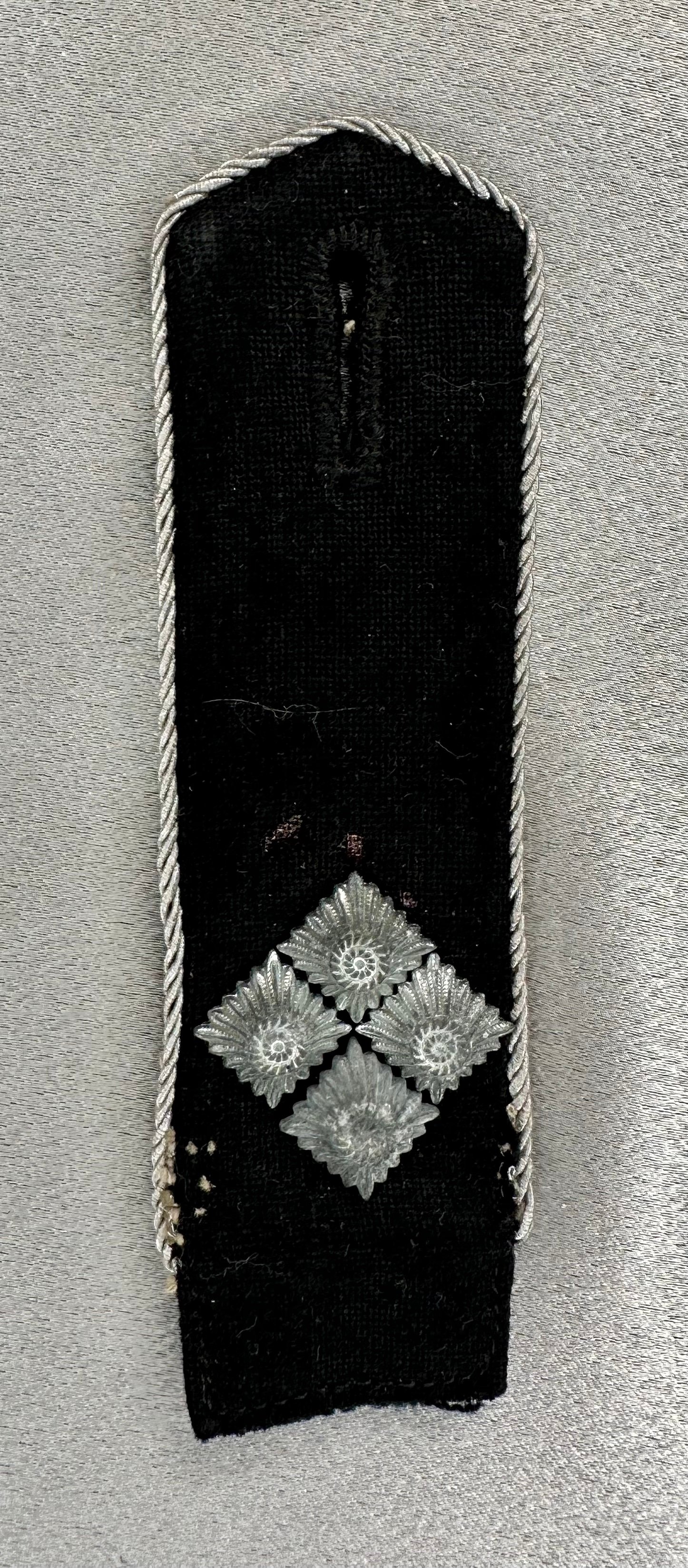 HJ Officer Shoulder Board #16806 