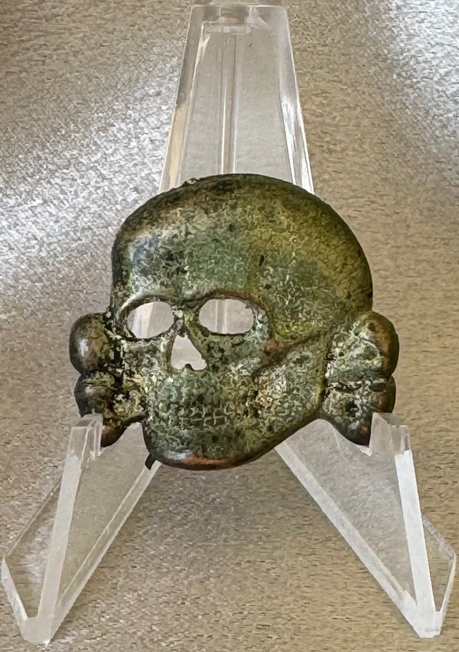 SS Visor Totenkopf Skull #18326 