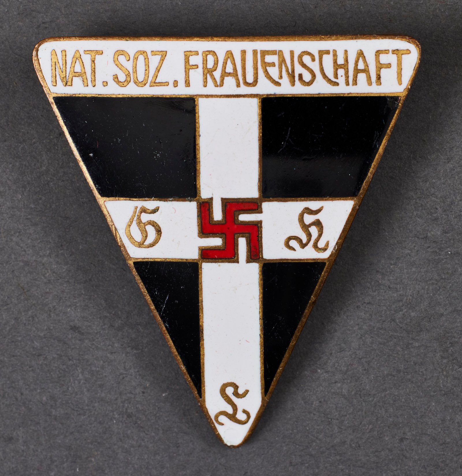 Nat. Soz. Frauenschaft Badge #20776 