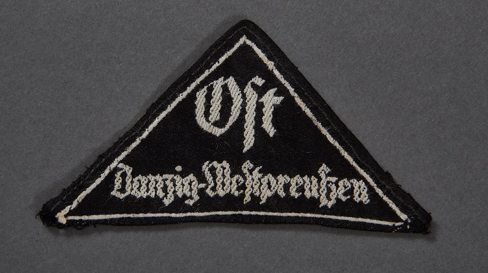BDM Ost Danzig-Westpreussen District Sleeve Triangle #16126 