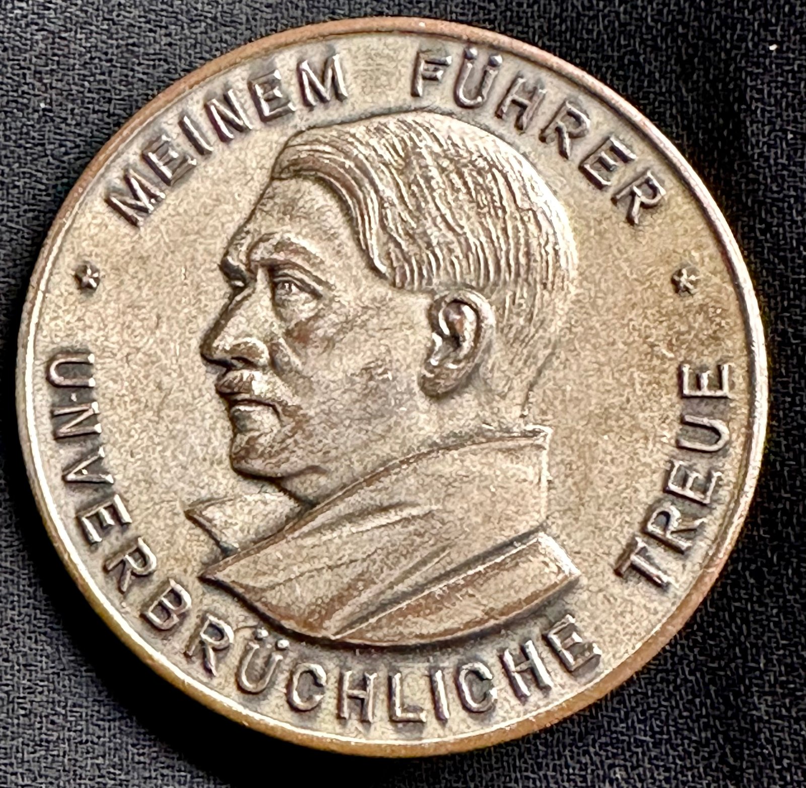 Adolf Hitler Tinnie #16944 