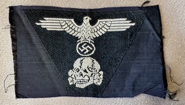 SS One Piece Trapezoid Cap Insignia #18521 