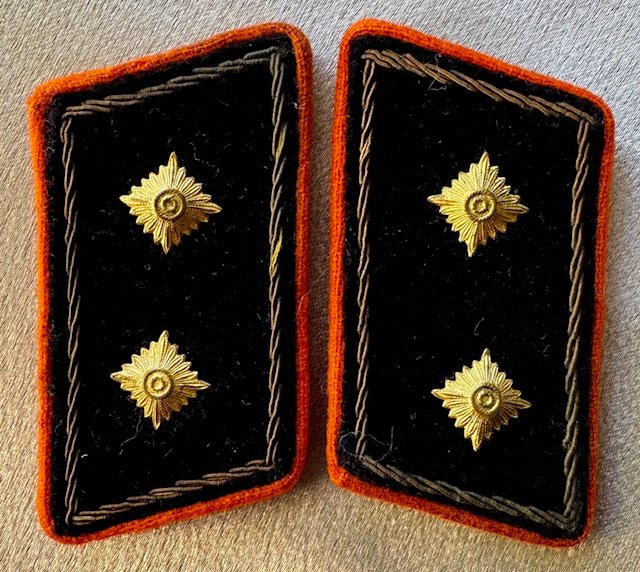 Reichspost  Collar Tab #18355 