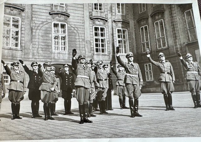 Heydrich with SS Gruppenführer Frank Photo #19443 
