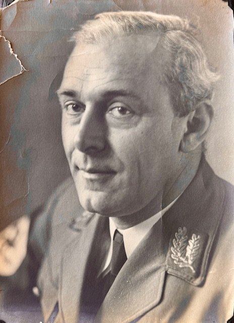 Hans Schemmn Portrait #18930 